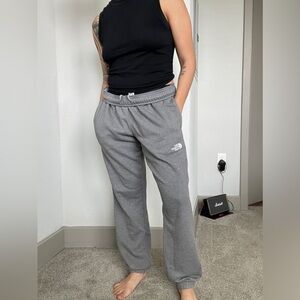 The North Face sweatpants : Men’s Large